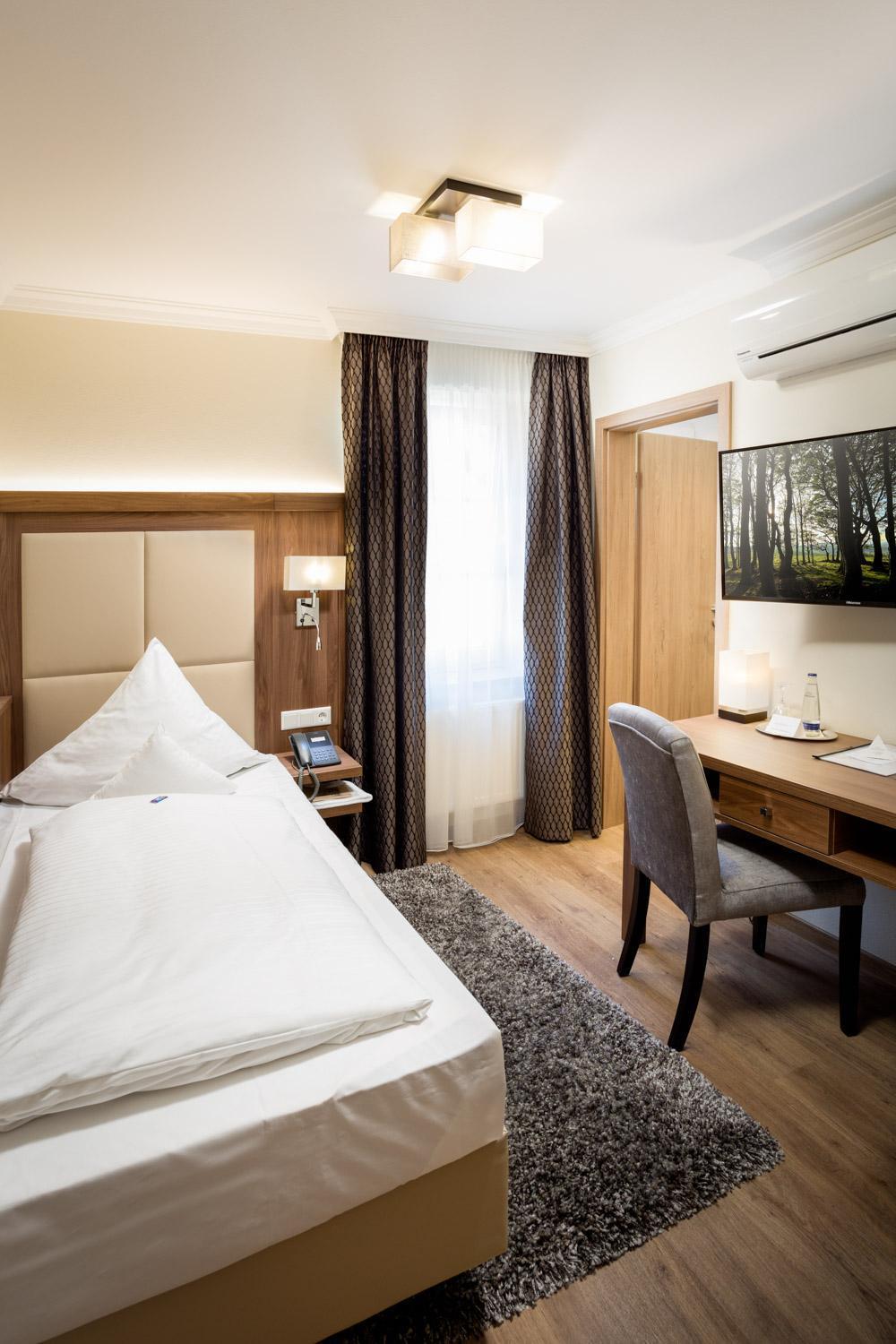 Hotel-Gasthof Hoettl Deggendorf Luaran gambar