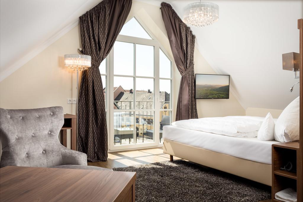 Hotel-Gasthof Hoettl Deggendorf Bilik gambar